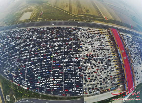 ترافیک دیوانه کننده در ورودی پکن با 50 لاین خودرو