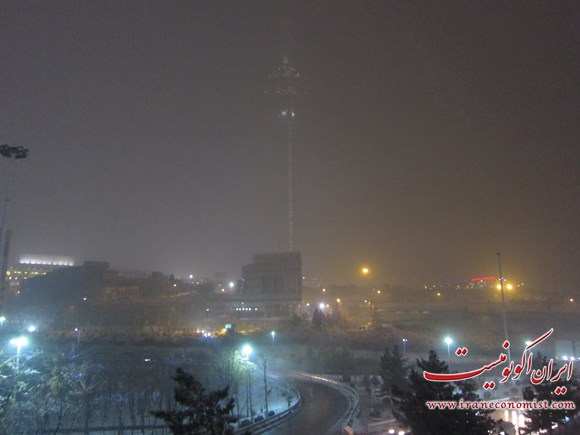 مه و برف در تهران ساعت 20