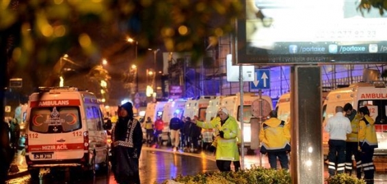 فیلم : دقایقی پس از حمله تروریستی به باشگاه شبانه استانبول