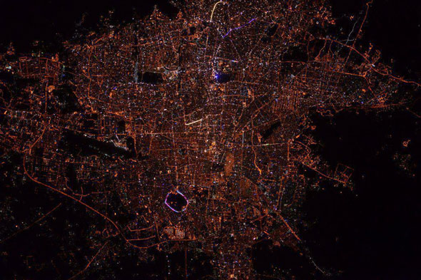 /تصویر پایتخت را از ایستگاه فضایی بین المللی 