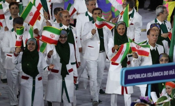 فیلم:رژه ورزشکاران ایران با پرچمداری نعمتی در افتتاحیه المپیک