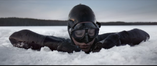 فیلم : غواصی در قطب شمال