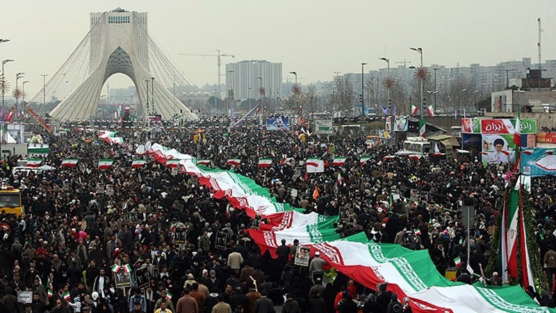 مراسم راهپیمایی ۲۲ بهمن ماه بدون کوچکترین حاشیه امنیتی برگزار شد