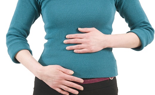 علائم کیست‌های تخمدانی را بشناسید/ تسکین دردهای شکمی زنانه با چند ترفند خانگی