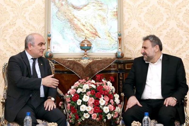 مسکو از توسعه همکاری ها با تهران حمایت می کند