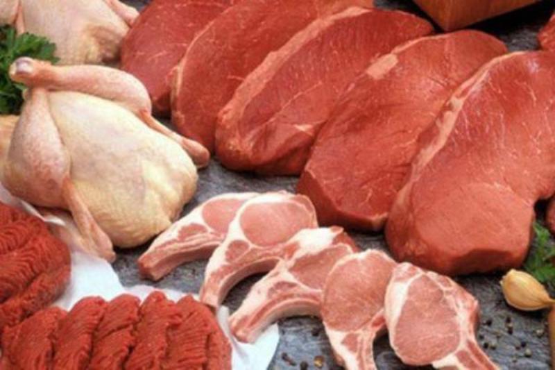 31 هزار تن گوشت قرمز و مرغ در ساوه تولید شد