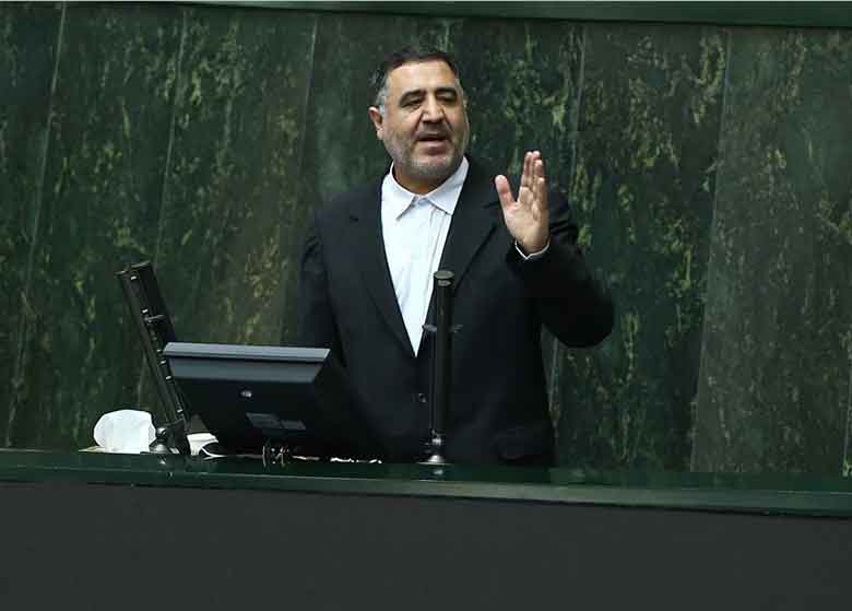 انتقاد یک نماینده از تغییر برخی لغات فارسی در لایحه بودجه