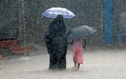 تک عکس : بارش شدید باران در سریلانکا