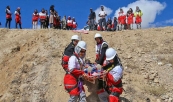 تصاویر: مانور امداد و نجات هلال‌ احمر در بجنورد و مشهد