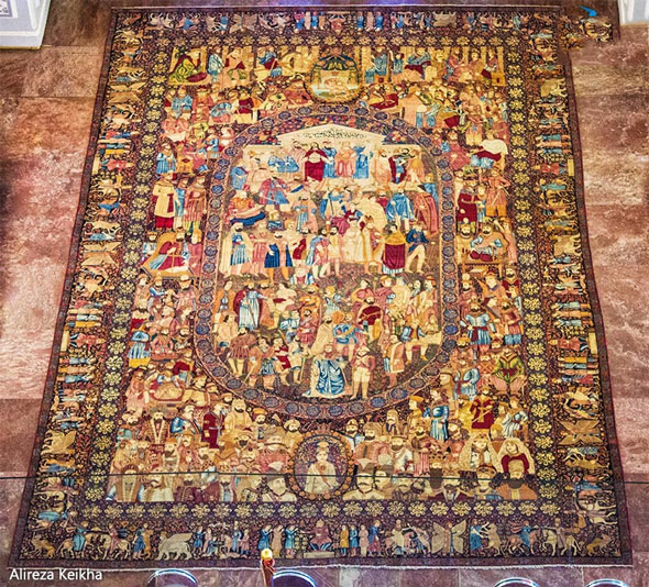 تصاویری زیبا از فرش مشاهیر در کاخ نیاوران