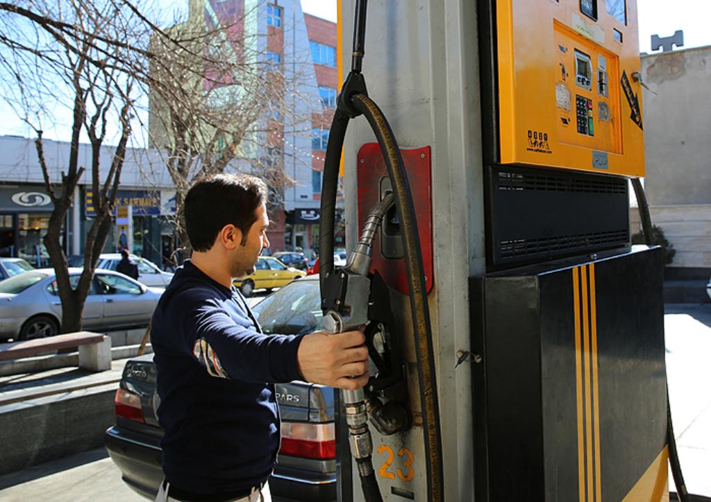 مصرف بنزین در آخرین روز سال 97 رکورد زد