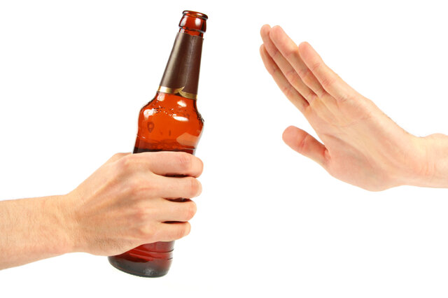 مصرف تفریحی نوشیدنی‌های الکلی نیز مضر است