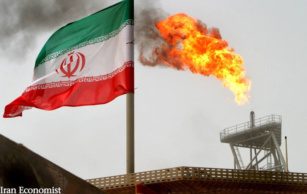 مقام ژاپنی: از حق خود برای خرید نفت ایران کوتاه نمی آئیم