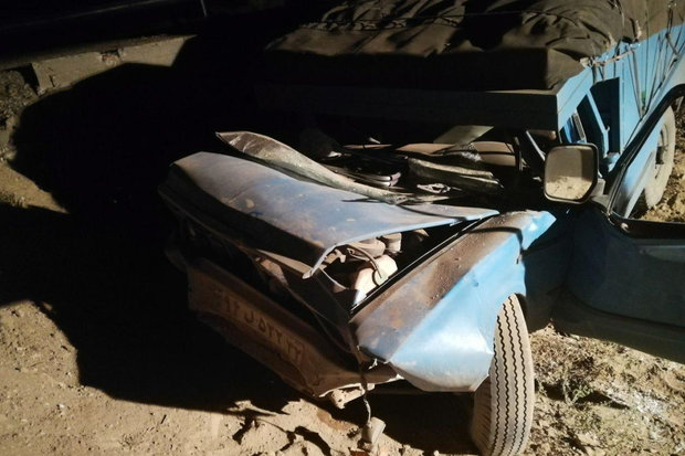 سه کشته دربرخورد کامیونت با نیسان