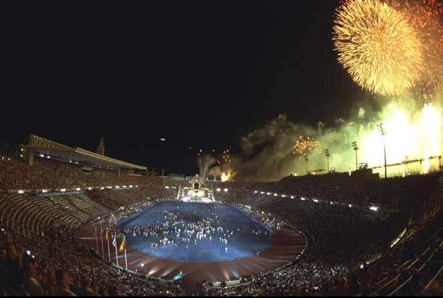 کرونا جان معمار استادیوم المپیک بارسلونا را گرفت