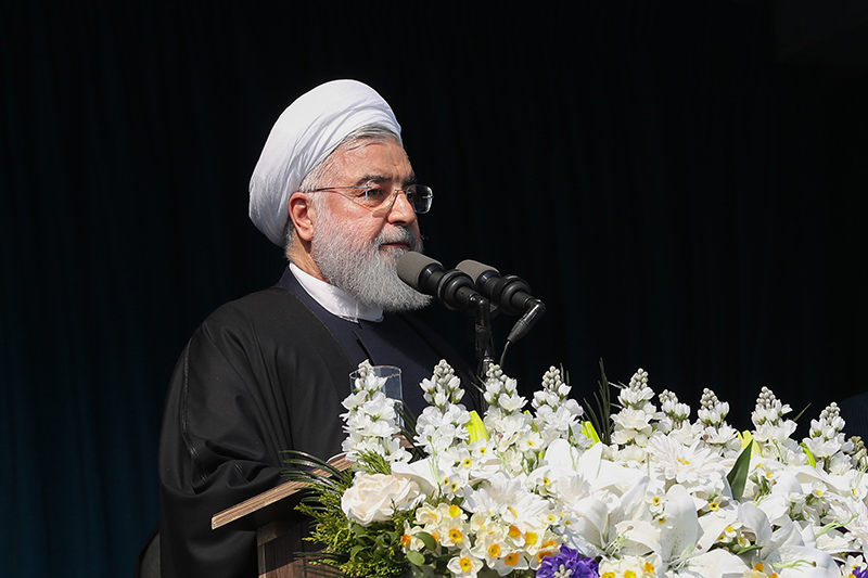 روحانی: اگر پول نفت کمتر به ما برسد از جای دیگر جبران می کنیم