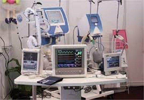 ارسال دستگاه‌های الکتروشوک و تخت جراحی به مناطق سیل زده