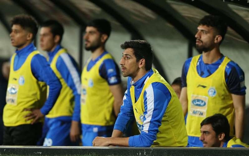 عنایتی: بازیکنان استقلال تنها به کسب امتیاز در لیگ فکر کنند