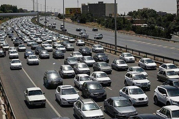 وضعیت ترافیک معابر بزرگراهی تهران در دومین روز از اردیبهشت‌ماه ۹۸