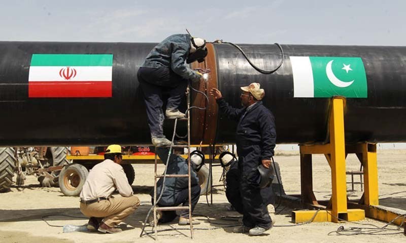 یک بام و دو هوای پاکستان در قبال طرح خط لوله گاز ایران