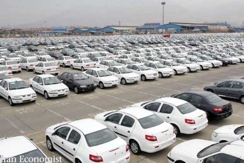 هجوم نقدینگی به بازار از علل افزایش قیمت خودرو در کشور است