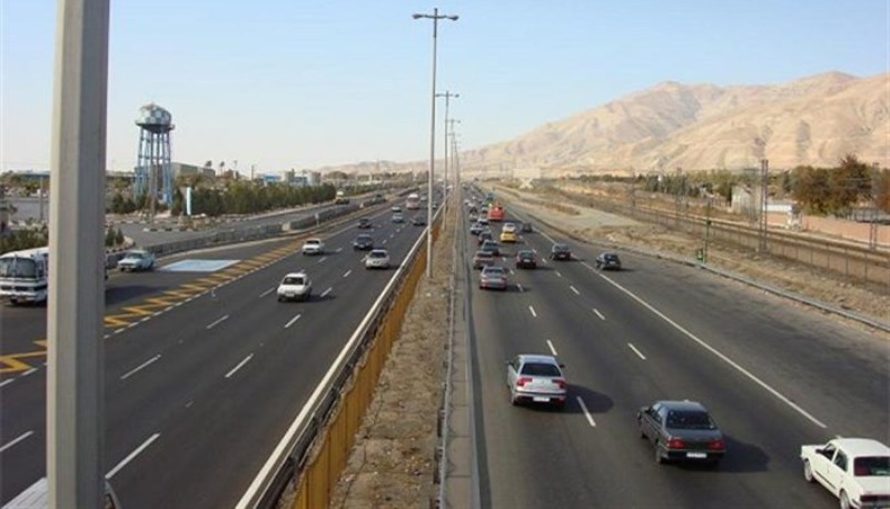 مدیر کل راهداری البرز: ترافیک آزاد راه کرج - تهران روان می شود