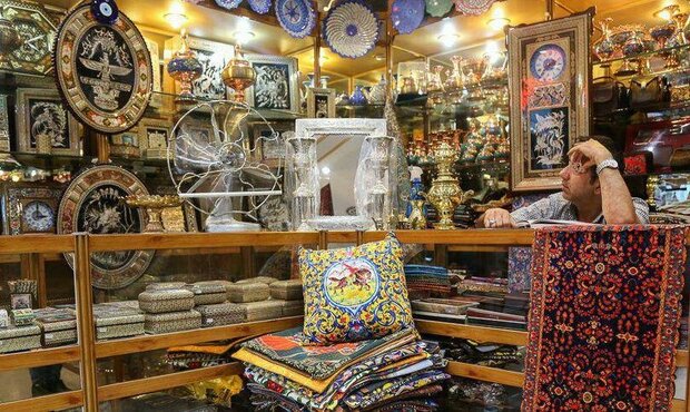 همزمان با هفته صنایع دستی تورهای هنرگردی در تهران برگزار می‌شود