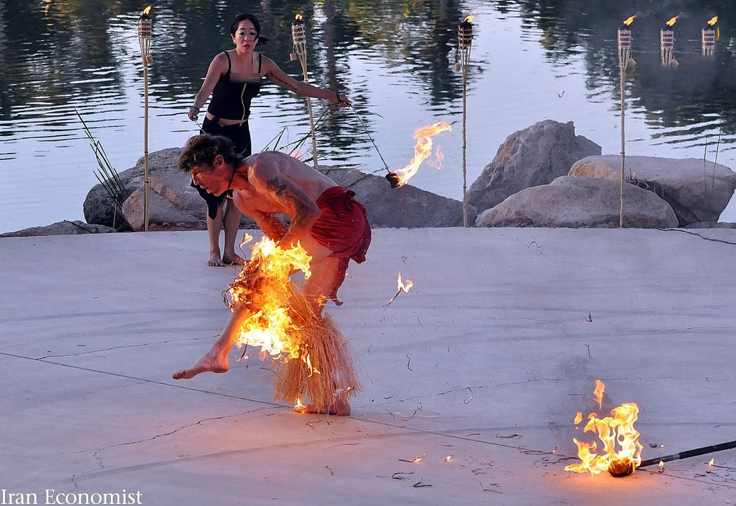 تصاویر: آتش گرفتن رقاص هنگام رقص