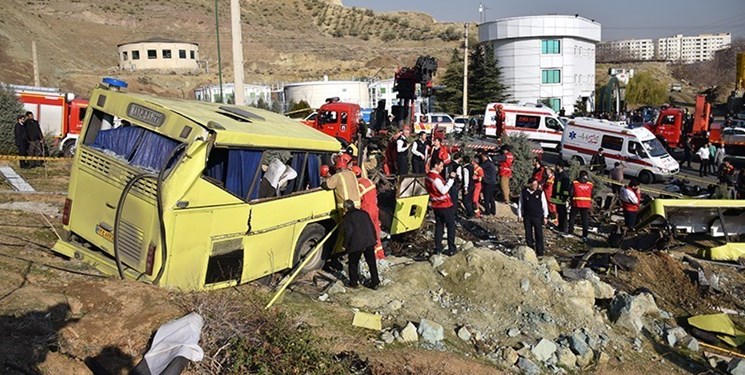 گزارش کمیسیون آموزش درباره حادثه  واژگونی اتوبوس در دانشگاه آزاد اسلامی