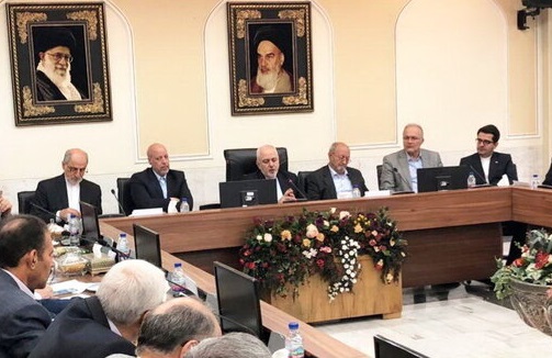 حضور و سخنرانی ظریف در جمع مدیران استان اصفهان