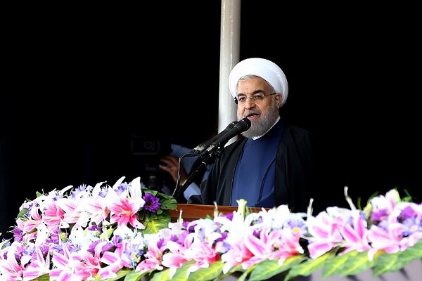 تحریم‌های آمریکا علیه ایران می‌توانست هرملتی را از پای درآورد