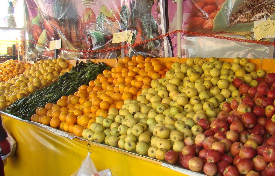 کاهش قیمت‌ها در بازار میوه