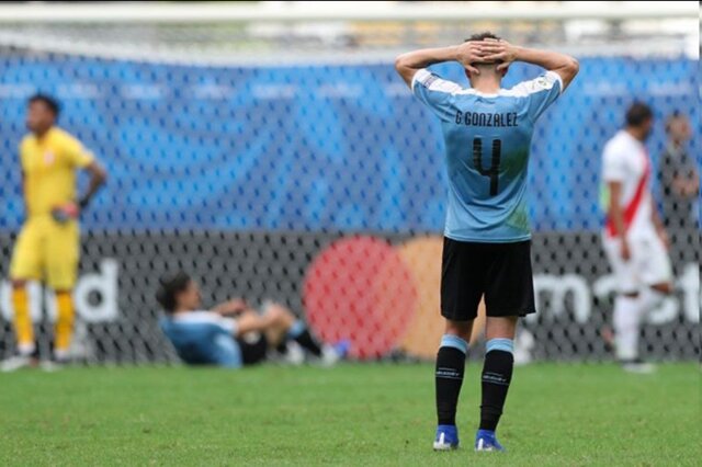 حذف ناباورانه اروگوئه از کوپا آمه‌ریکا/ پرو در جمع چهار تیم برتر