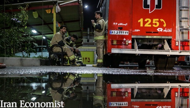 مسئولان وزارت نفت برای مهار حریق با آتش نشانی تماسی نگرفتند