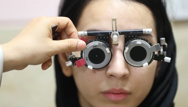 شرایط عمل لیزر برای‬ افراد‬ عینکی
