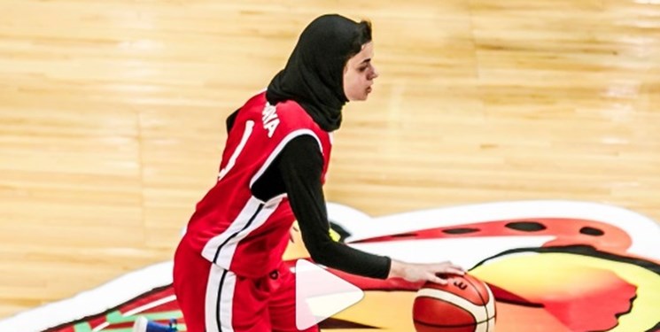 نمایش درخشان دختر محجبه در تیم ملی بسکتبال مصر/ درخشش با حجاب