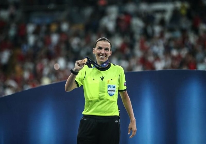 فوتبال جهان| واکنش‌ها به عملکرد اولین داور زن در بالاترین سطح فوتبال باشگاهی اروپا
