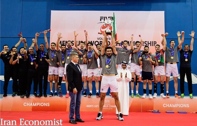 بازتاب قهرمانی تاریخی جوانان والیبال ایران در سایت فدراسیون جهانی
