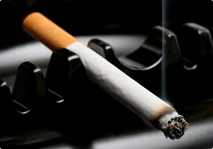 اجرا نشدن قانون کنترل دخانیات و افزایش مالیات بر سیگار/ مقاومت صنعت دخانیات بر افزایش مالیات بر سیگار