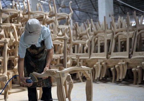 دومینوی ورشکستگی صنعت چوب با رکود صادراتی