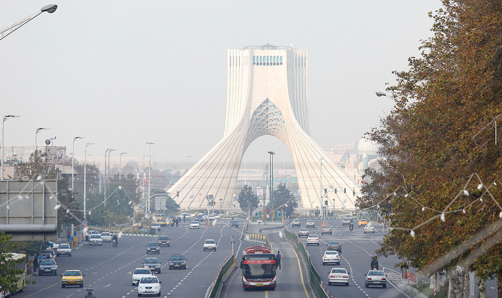 تصاویر|تهران در انتظار وزش باد