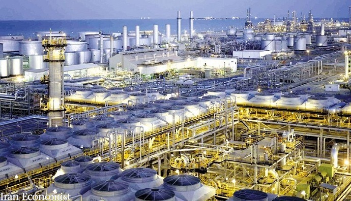 اعلام آمادگی پالایشگاه‌های هند برای خرید نفت‌خام ایران