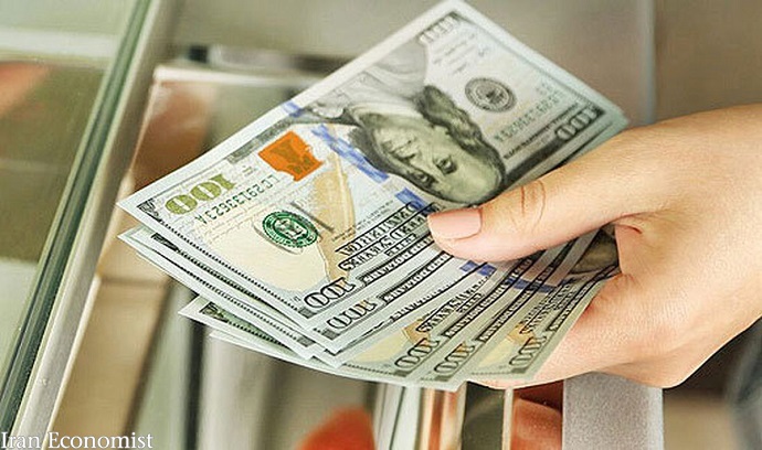 یک کارشناس اقتصادی:ارز ۱۷ هزار و ۵۰۰ تومانی مجلس تورم‌زا استیوسف کاووسی