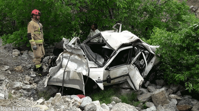 سقوط خودرو به دره تهران سه کشته برجای گذاشت سقوط خودرو به دره تهران سه کشته برجای گذاشت