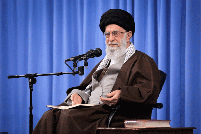 رهبر انقلاب: امام خمینی(ره) واقعا در زندگی ملت ایران تحول ایجاد کردند
