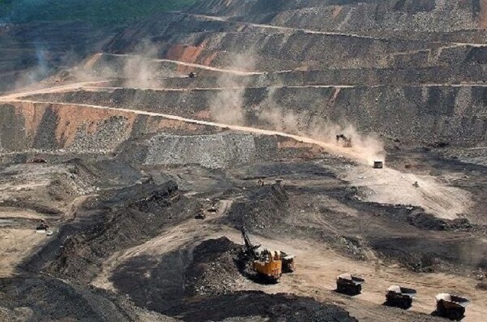 معاون وزیر صنعت:بخش معدن ایران تحریم‌های آمریکا را ناکام کردبخش معدن ایران تحریم‌های آمریکا را ناکام کرد