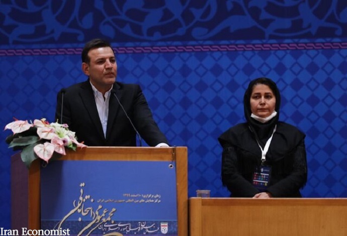وقتی نایب رئیس زنان فوتبال ایران قوانین فیفا را زیر سوال می‌برد