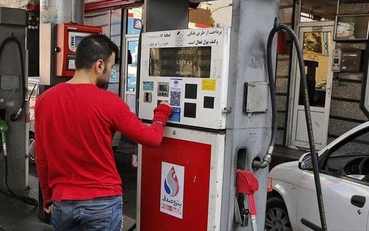 قیمت بنزین گران می‌شود؟ / کاهش عرضه بنزین توسط دولت