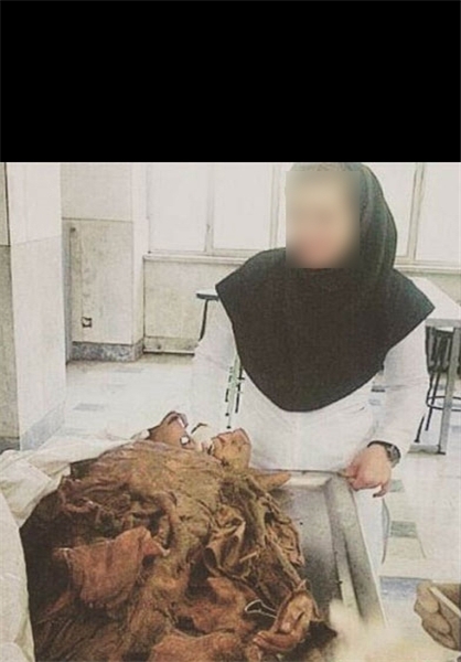 سلفی با اجساد