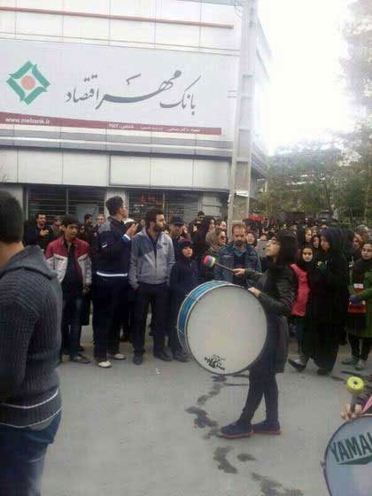 طبل زدن- یکزن
